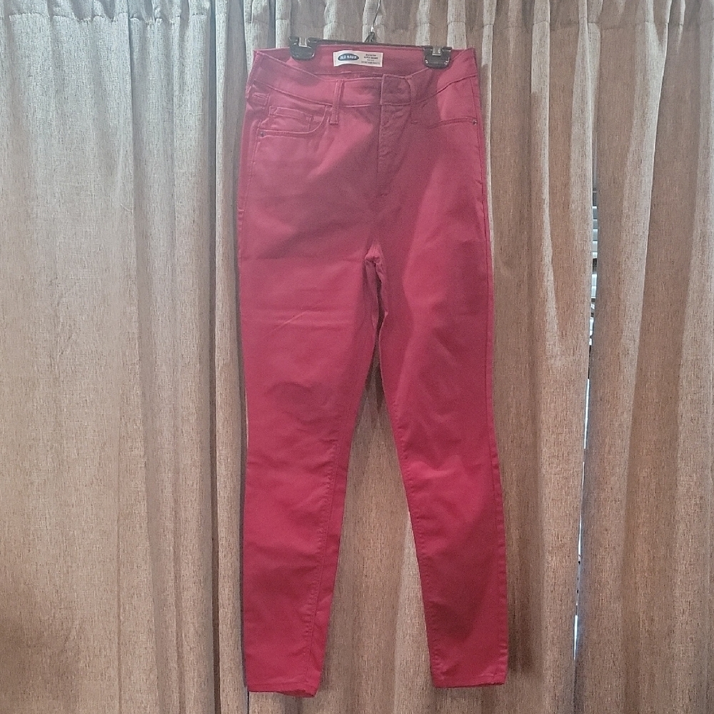 Old Navy Women's Skinny Jeans - Red
